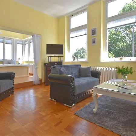 Komfort Mit Schlossblick