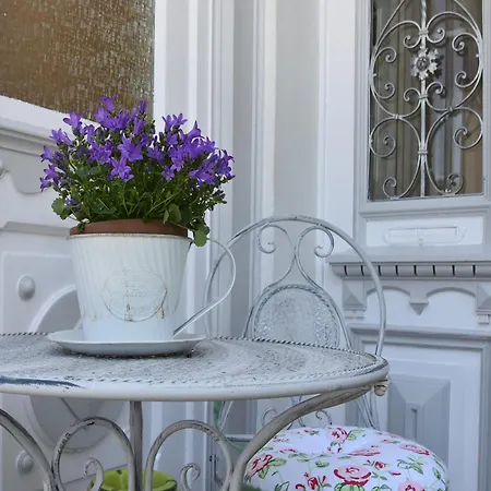 Komfort Mit Schlossblick *