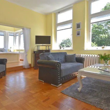 Apartment Ground Floor In Blankenburg